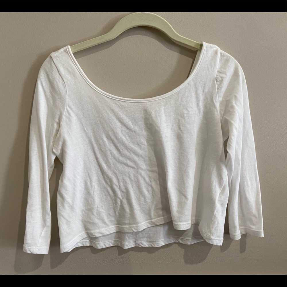 LA hearts quarter sleeve crop top